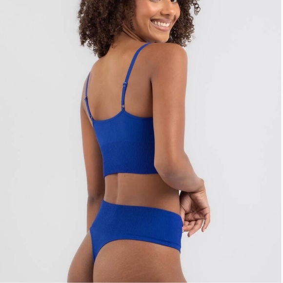 Signature Long Line Bralette & Panty - Picture 2 of 5